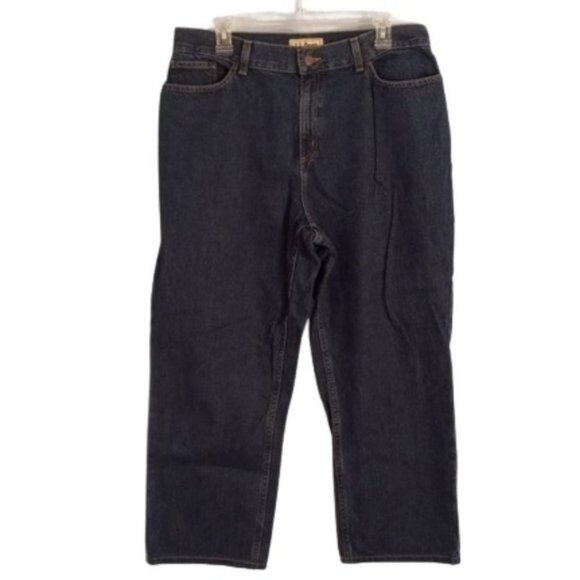 L.L. Bean Size 14P Jeans Womens Classic Curvy Fit 100% Cotton Blue Denim Petite - Picture 1 of 11